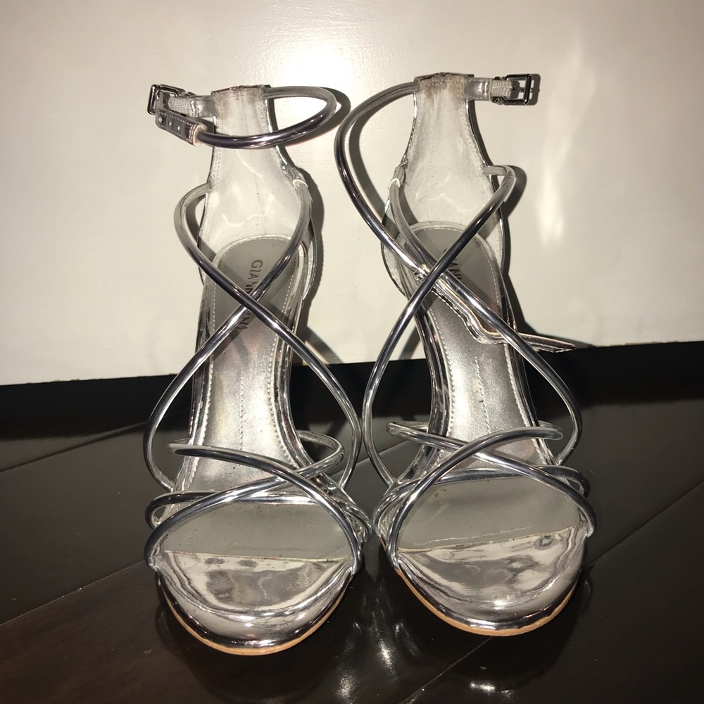 Sliver heels - Picture 2 of 2